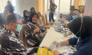 Polres Lahat Gelar Pengobatan Gratis, Wujud Kepedulian di Hari Bhayangkara ke-79