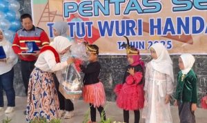 Hadiri Pentas Seni TK Tut Wuri Handayani 2025, Bunda PAUD Lahat Ir.Sri Meliyana Sanpaikan Ini