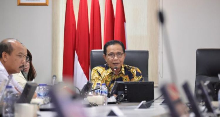 Saat Rapat Evaluasi Proyek ILASP, Sekjen Kementerian ATR/BPN Tekankan Pentingnya Efisiensi dan Akuntabilitas Anggaran