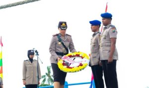 Peringati Hari Bhayangkara ke-79, Polres Bintan Gelar Ziarah dan Tabur Bunga di Perairan Tanjung Uban