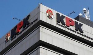 KPK Segel Kantor Kontraktor di Padangsidimpuan Usai OTT Pejabat di Medan
