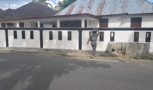 Breaking News! KPK Segel Kantor Kontraktor di Padangsidimpuan, Warga Heboh dan Bingung