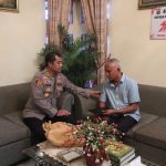 Peduli Anggota Sakit, Kapolres Tapsel Serahkan Bansos di Momen HUT Bhayangkara ke-79