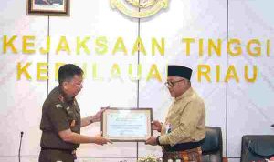 Pemko Tanjungpinang Beri Penghargaan kepada Kejati Kepri atas Peran Strategis dalam Pendampingan Hukum