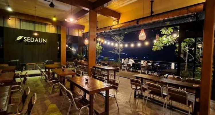 Cafe Sedaun Tanjungpinang, Tempat Nongkrong Sejuk Bernuansa Alam di Tengah Kota